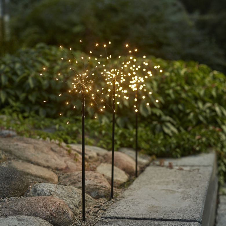 Firework utendørs på 3 pinner, LED (x180), Sort, Varmhvitt lys |  Lysbutikken.no